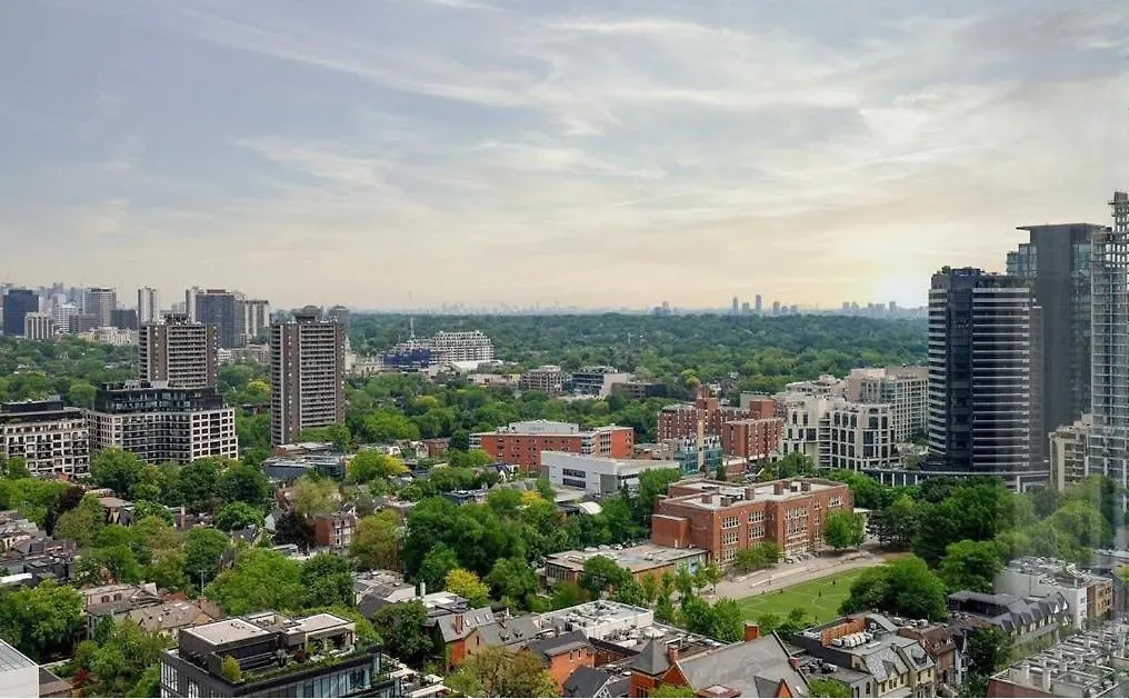 Luxury 2-Bedroom Apartment In Yorkville With The Best City View In Downtown Toronto