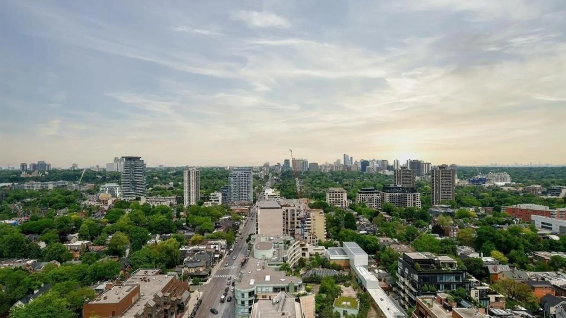 Luxury 2-Bedroom Apartment In Yorkville With The Best City View In Downtown Toronto 0*,  Canada